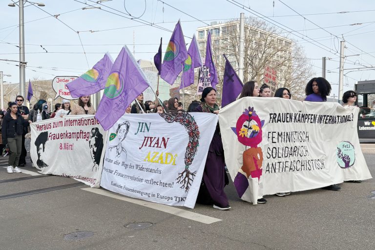 ”Jin, jiyan, azadi ile komünal toplumu inşa zamanı”